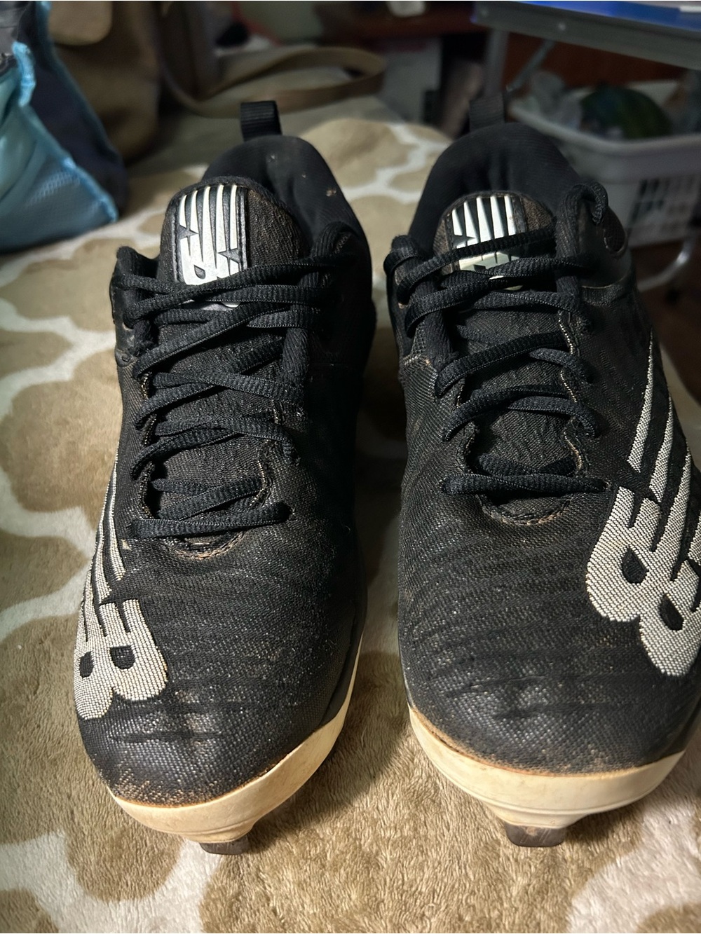 New Balance Men’s Black Athletic Metal Cleats with White Logo